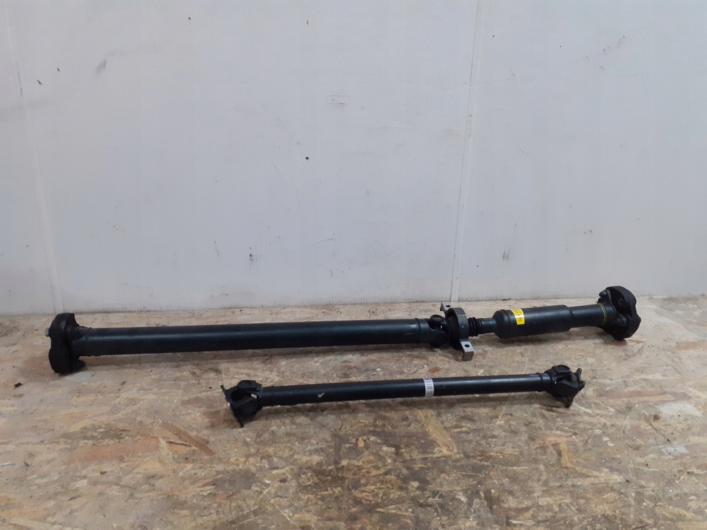 фото №1, Genesis g80 3.8 awd 2015- wał приводной 49100-b1300