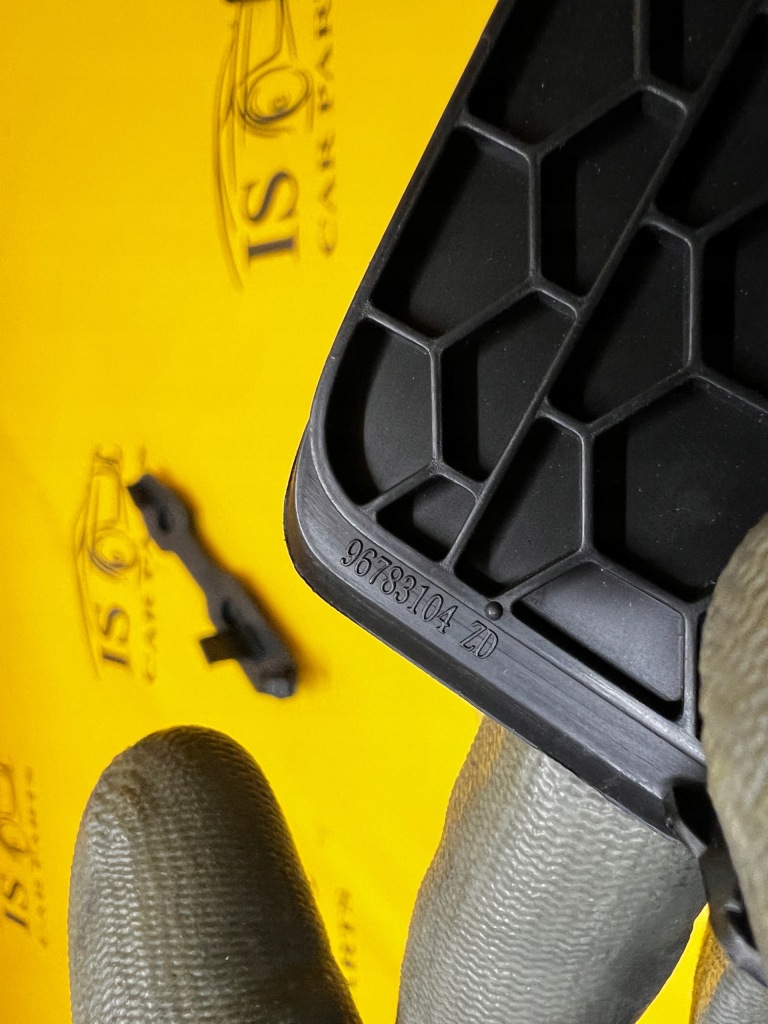 фото №4, Заглушка защита разъём obd citroen c4 grand picasso ii