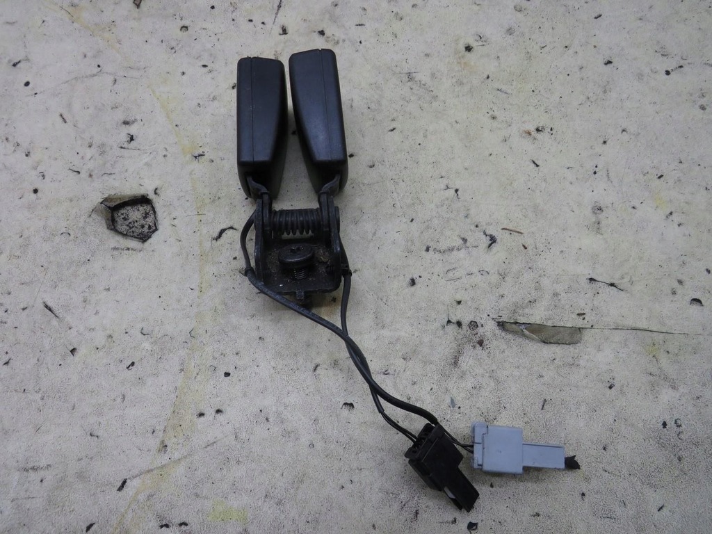 фото №1, Кліпса поперечина безпеки задня ii ряд zafira c 13251491