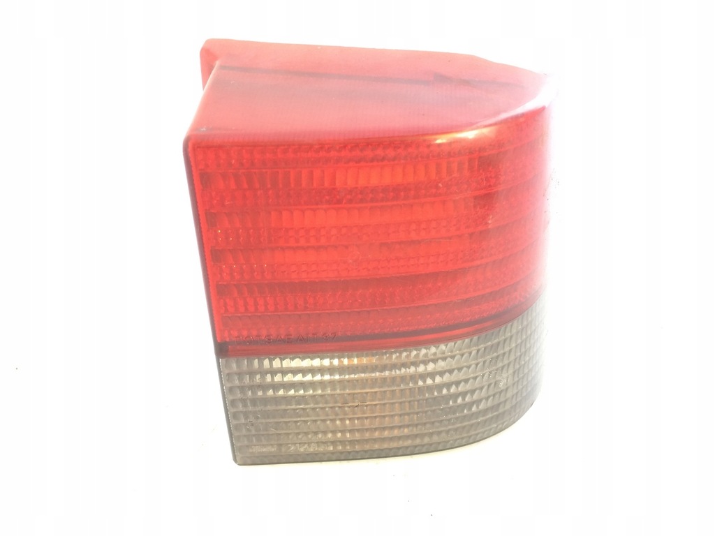 фото №1, Лампа задняя peugeot 405 правая 2149 valeo