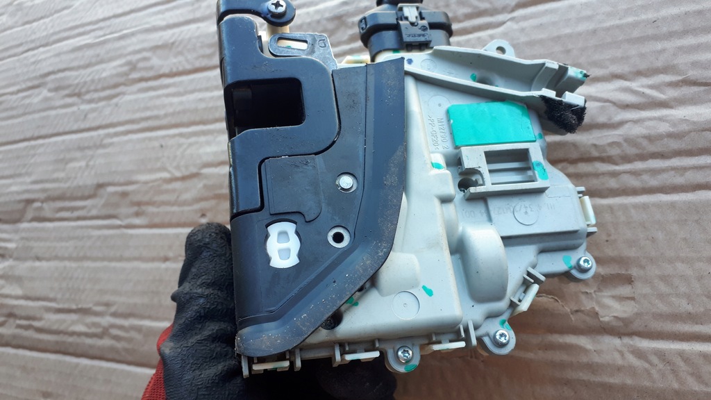 фото №7, S4 b8 a4 замок двері правий перед europa 5pin