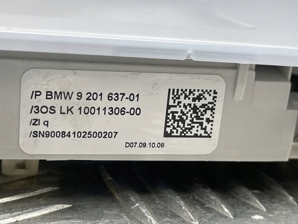 фото №14, Bmw e84 e90 e92 лампа потолочный освещение кабины задняя 9201637 9244134