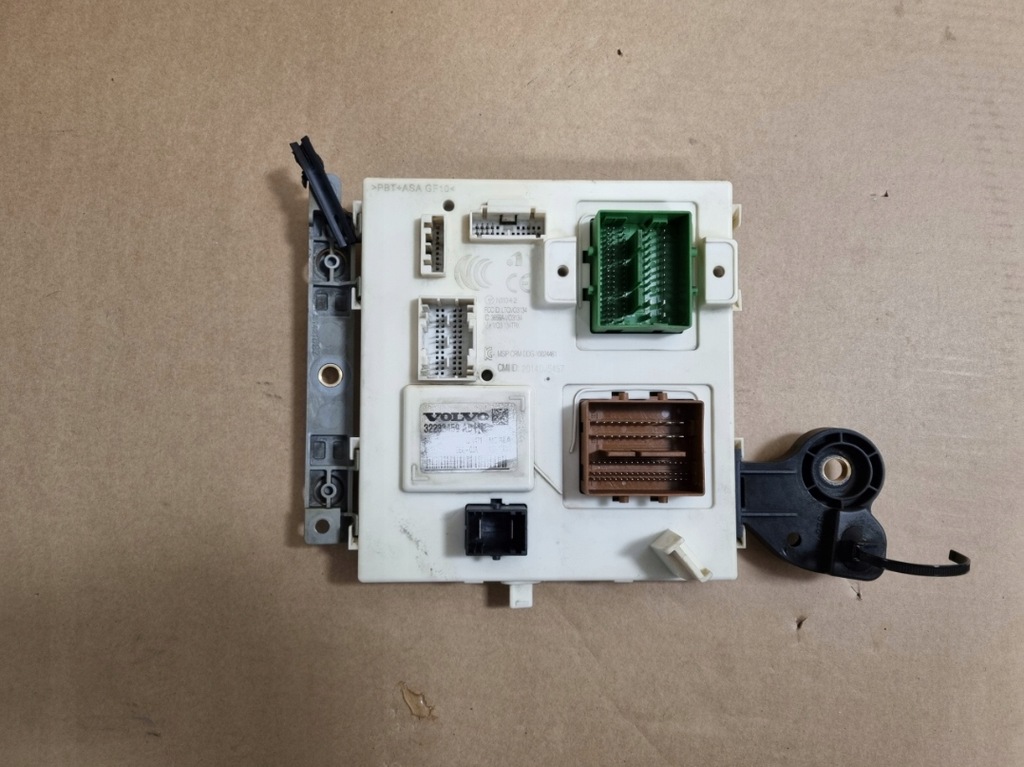 фото №1, Volvo блок керування комфорту модуль cem 32233459