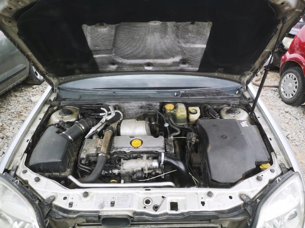 Opel vectra коробка предохранителей 2003 2.2l 13144708 519065007 с Разборки