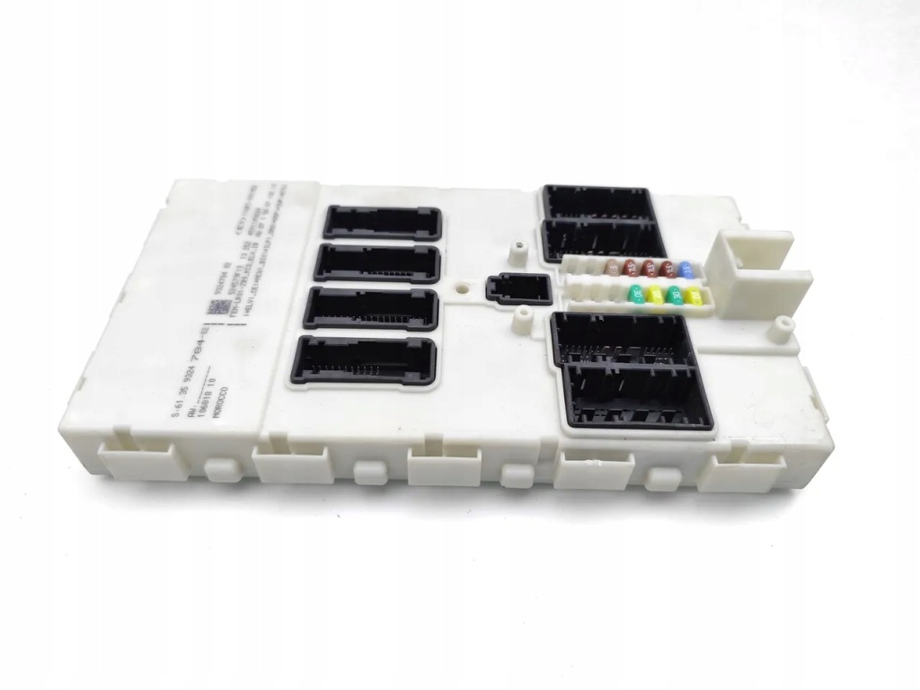 Купити Bmw 1 series блок керування / модуль комфорту 116d дизель 85kw 116 hp 9324784