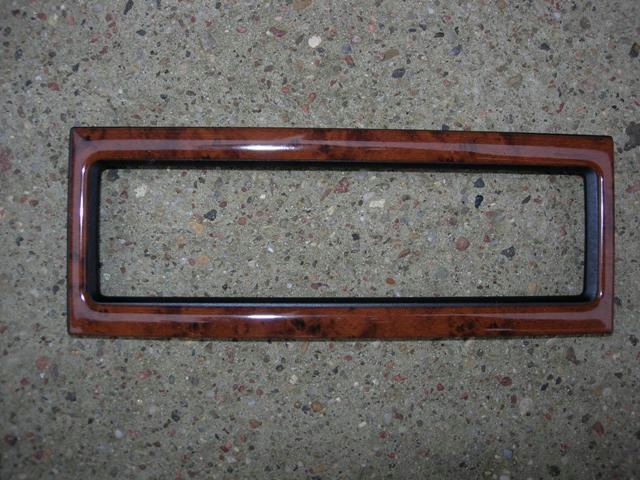 фото №1, Рамка climatronika vw golf iv bora 1j0 drewno
