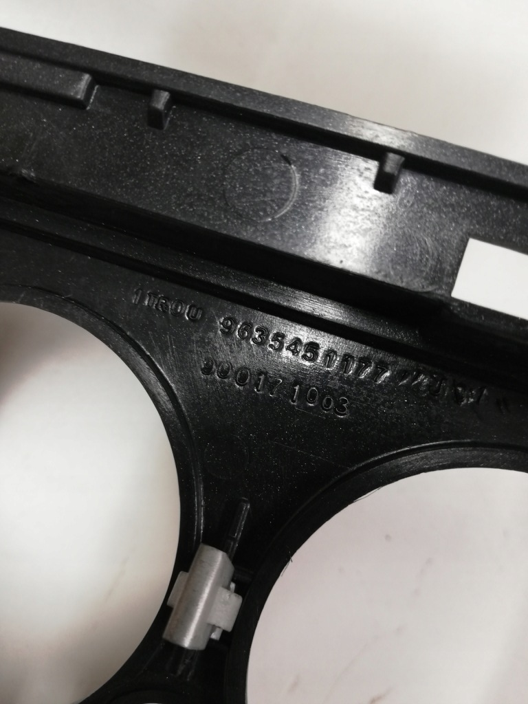 фото №3, Рамка радио панель обдув citroen xsara 8203tg oe!