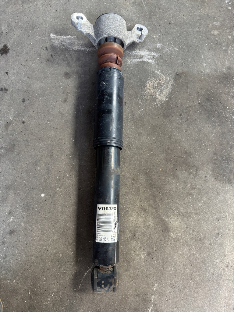 фото №1, Volvo v60 ii амортизатор задний 31658990