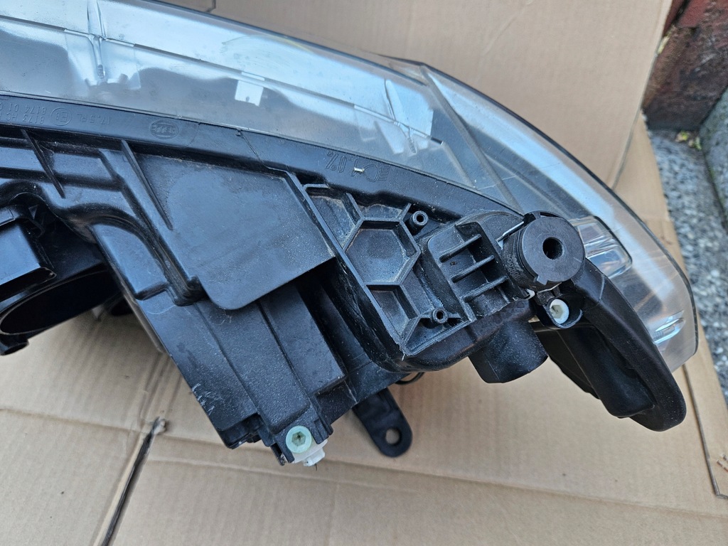 фото №16, Лампа правый перед vw crafter ii 7c1 man tge
