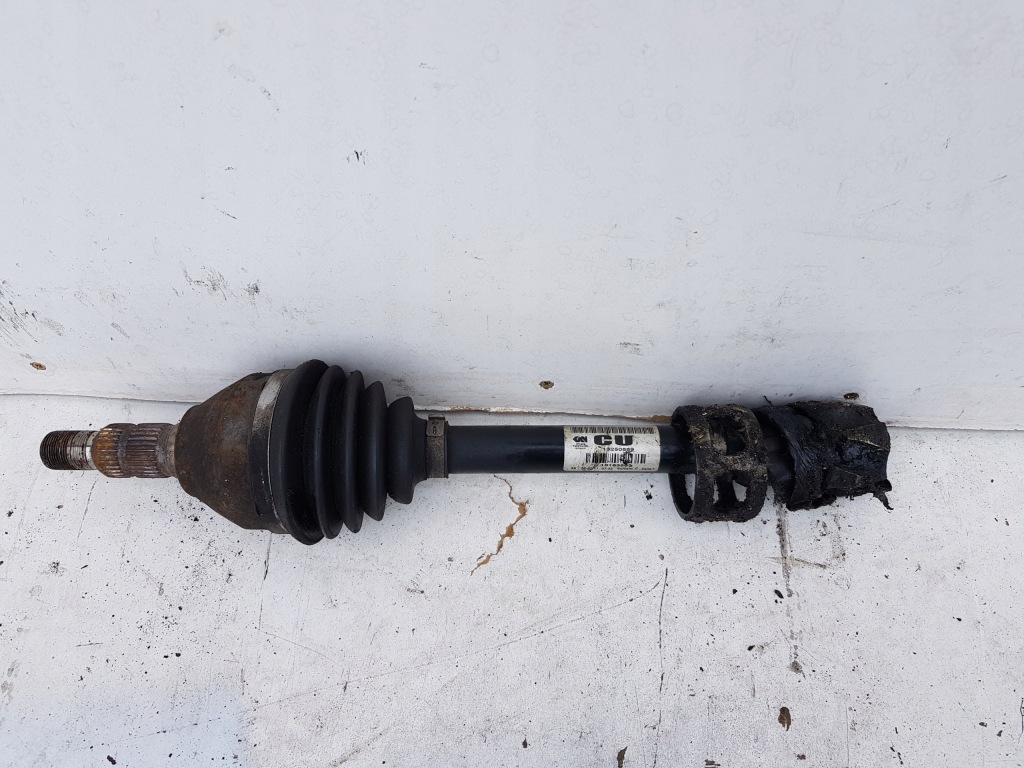 Купить Opel astra j 4 приводной вал левая 13250869