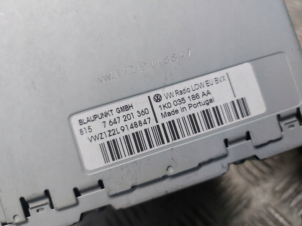 фото №8, Радио проигрыватель + рамка + решётка vw golf v 1k0035186aa 1k0819743b