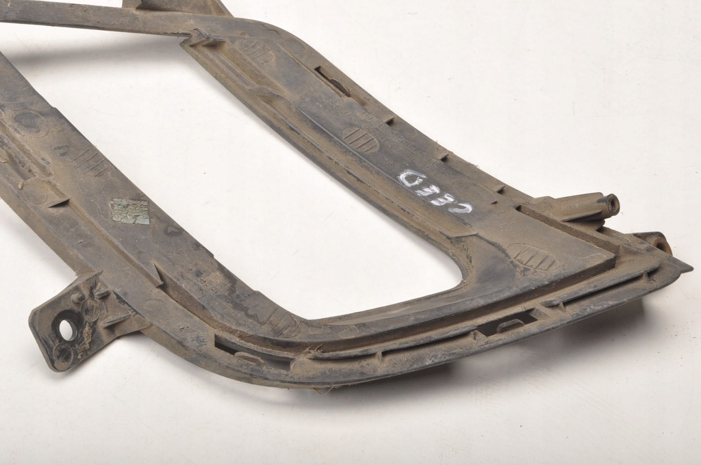 фото №7, Kia ceed i рамка решётка противотуманной фары левая 86563-1h500 lift