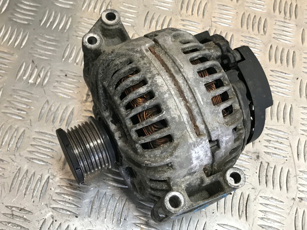 фото №1, Генератор mercedes w211 4.0 cdi оригинальный номер 6281540102