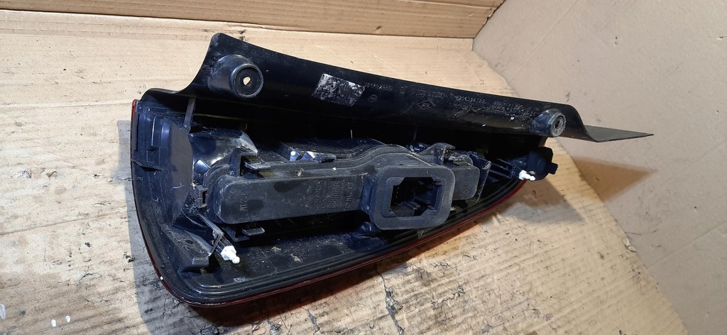 фото №5, Лампа левая задняя задняя renault espace iv 8200394722