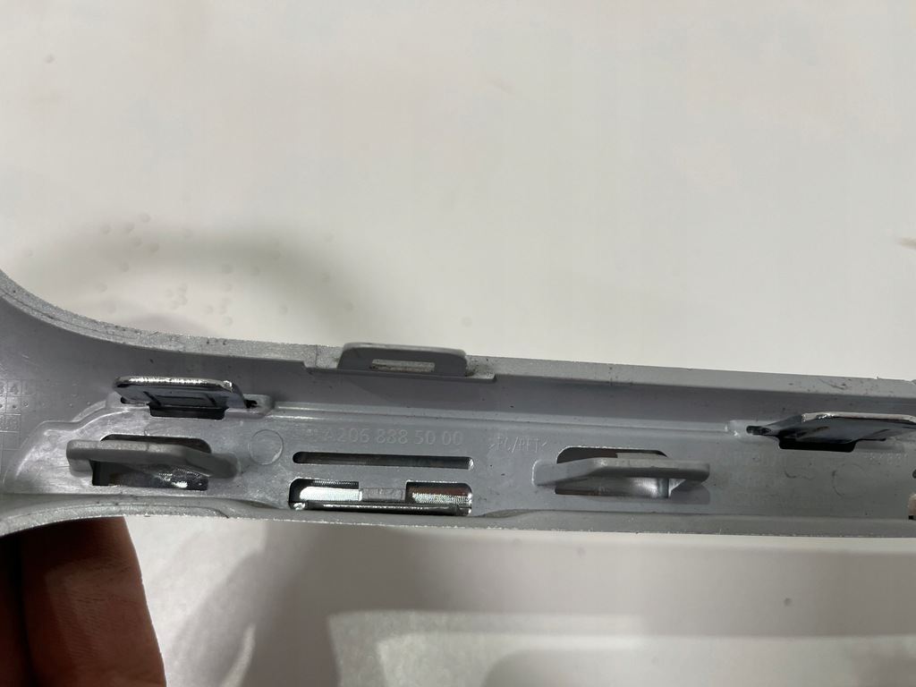 фото №4, Mercedes c klasa w206 amg решётка радиатора эмблема решётка радиатора a2068885000