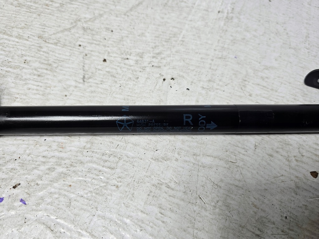 фото №11, Jeep compass 17- привод крышки задняя 68242419ab 68242418ab usa