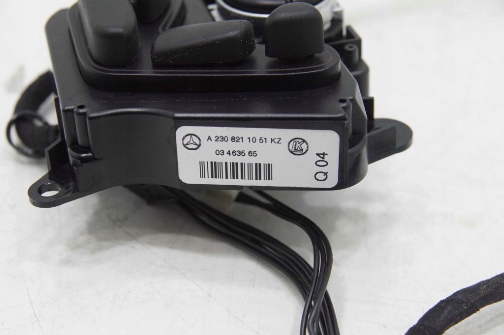 фото №4, Панель сидіння правий a2308211051 mercedes sl r230