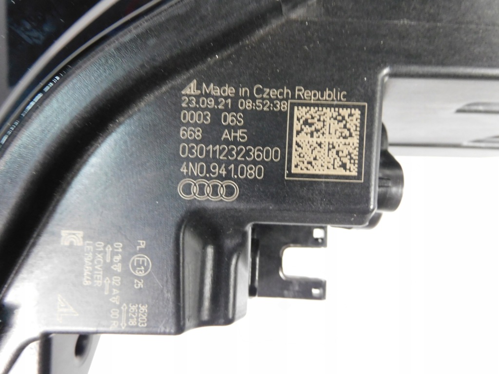 Audi a8 d5 4n рестайлинг  фара правый  led matrix digital Оригинал