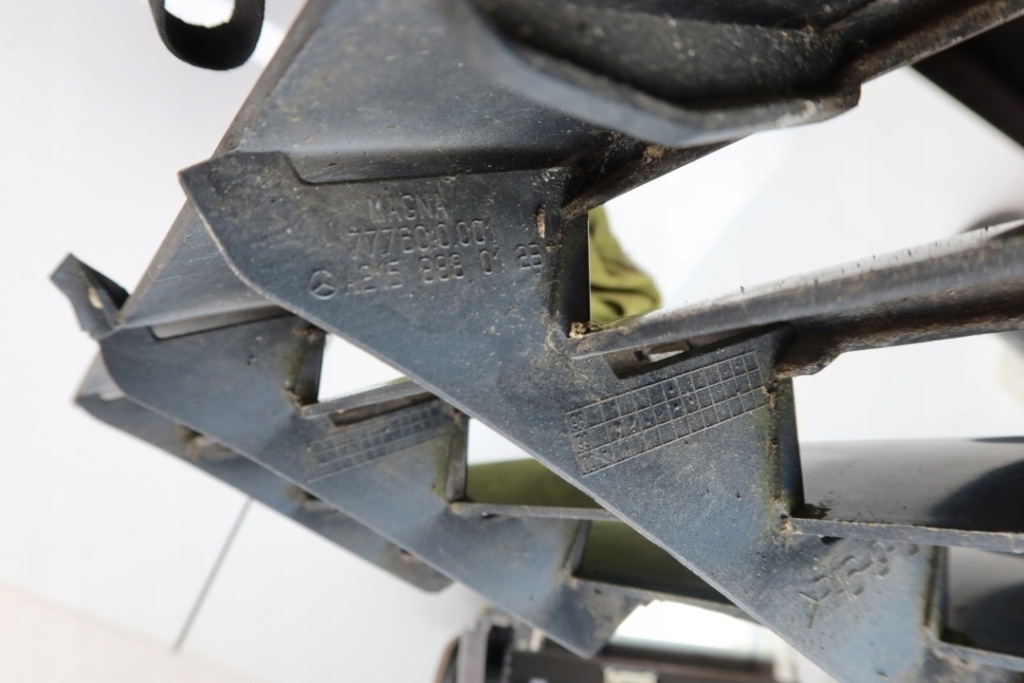 Mercedes w215 cl решётка радиатора решётка радиатора 2158880123 cl215 Оригинал