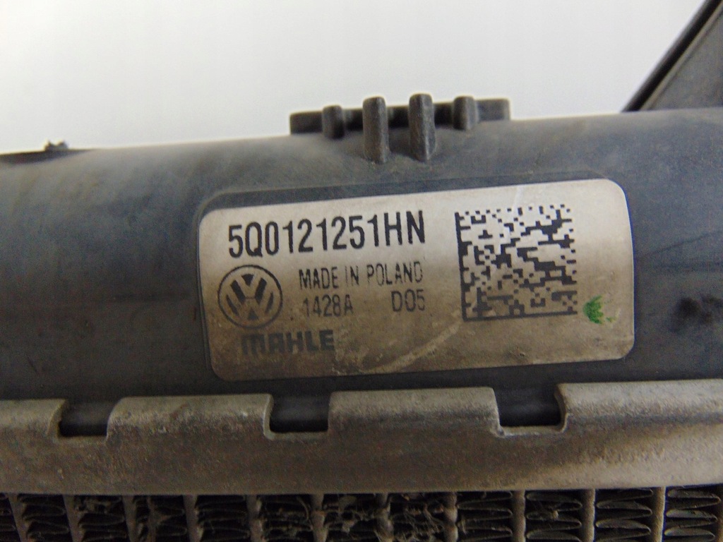 фото №16, Радіатор wody vw golf audi a3 q3 skoda superb 5q0121251hn