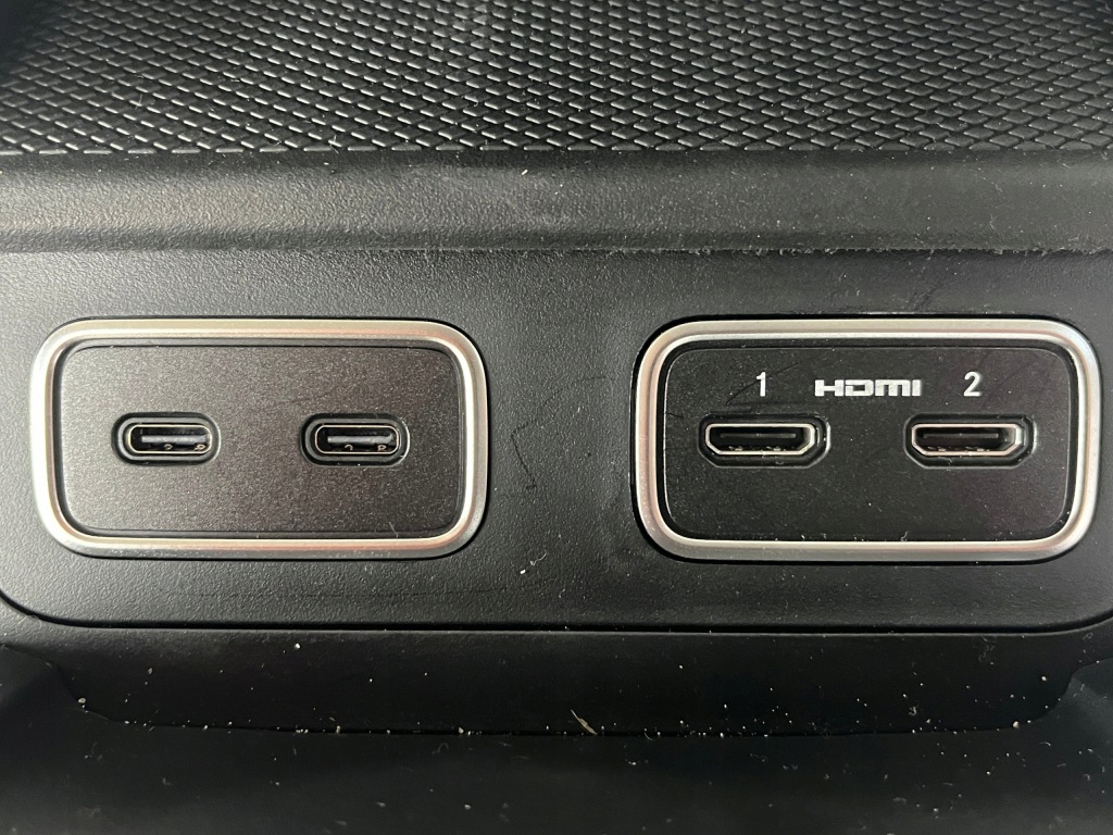 Mercedes gls 167 бардачок порти usb hdmi a1676806211 Зі Шроту