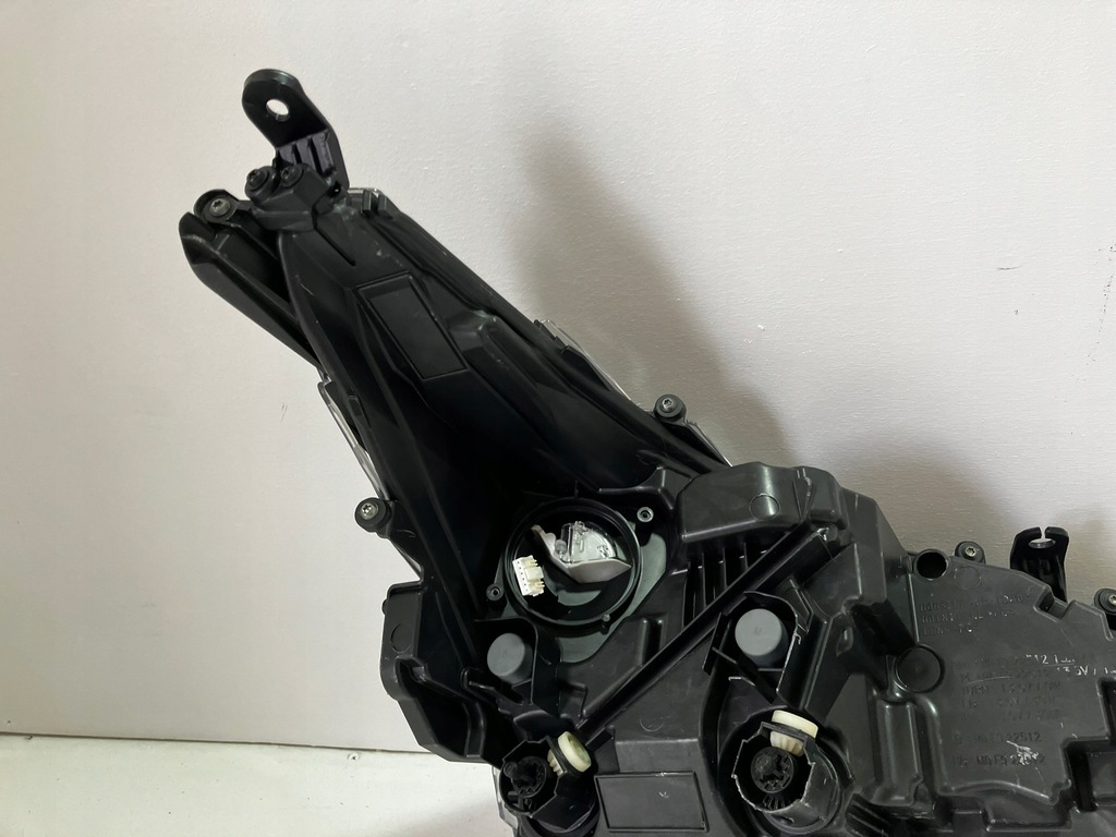 фото №13, Corolla e21 лампа ліва перед full led без оснащення