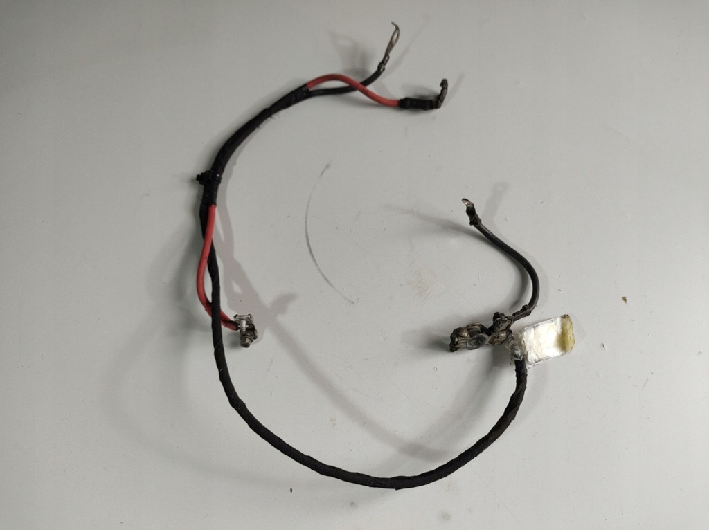 фото №6, Jeep compass 2.2d 13r- клемма аккумулятор