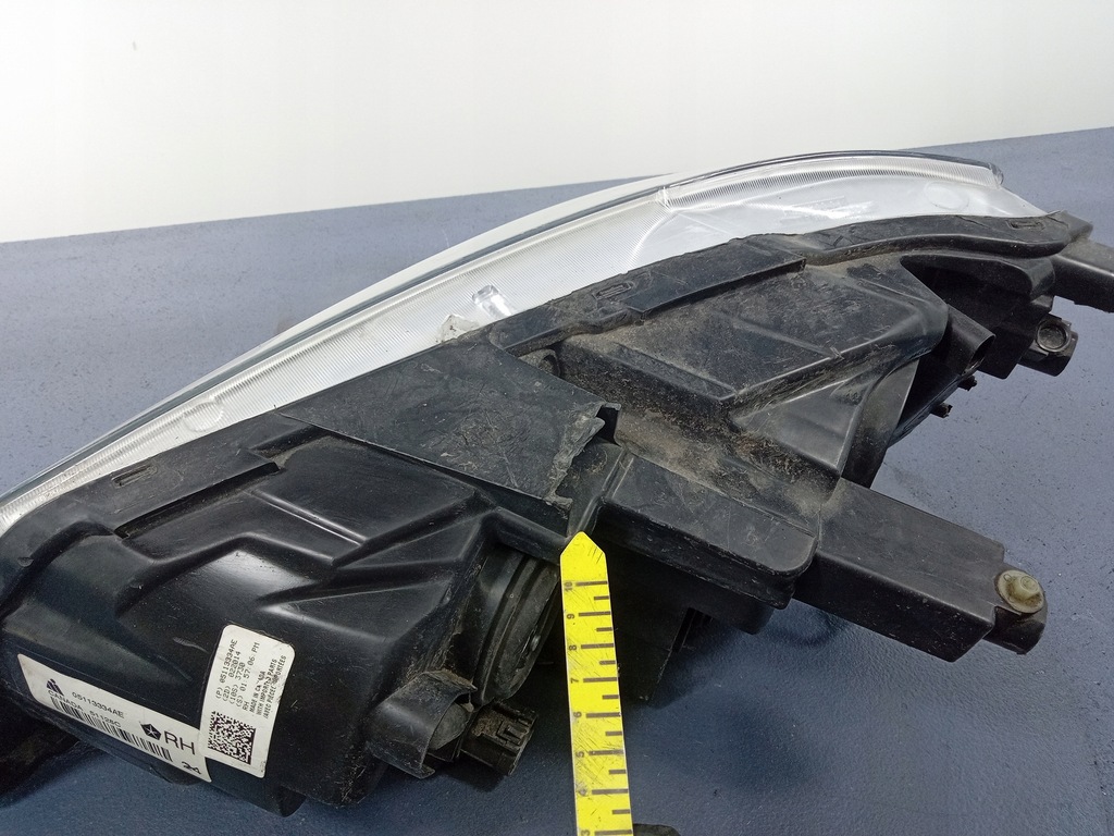 фото №7, Voyager v 07- фара правый ксенон 05113334ae