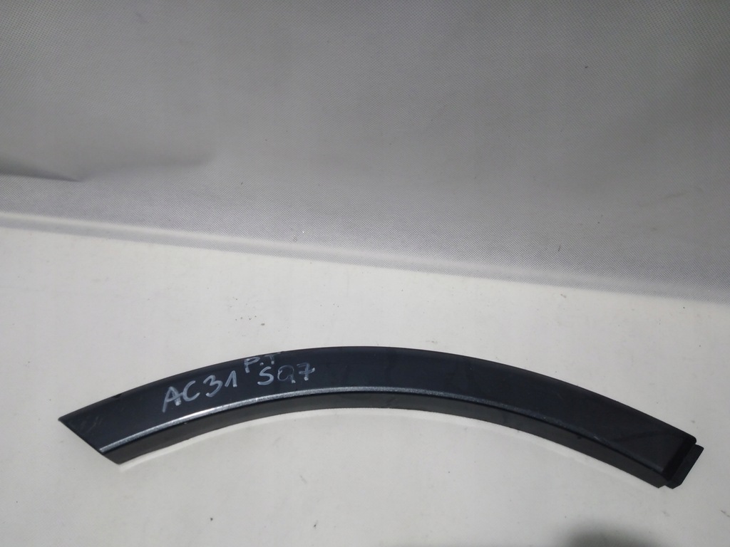 фото №1, Audi sq7 молдинг дверь правая задняя 4m0854820e