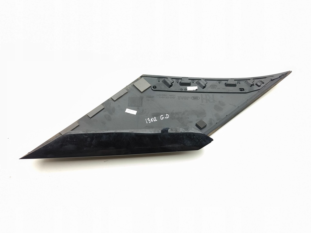 фото №5, Land rover range rover velar 2021 молдинг стекло боковой j8a229148a