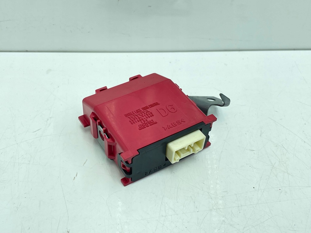 фото №1, Toyota prius prime 2016 другое реле