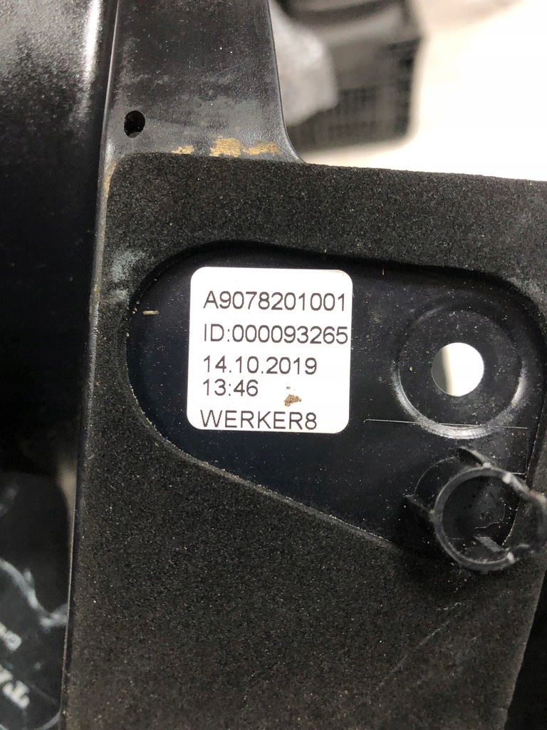 фото №14, Mercedes w177 w213 камера заднього виду 0009001823