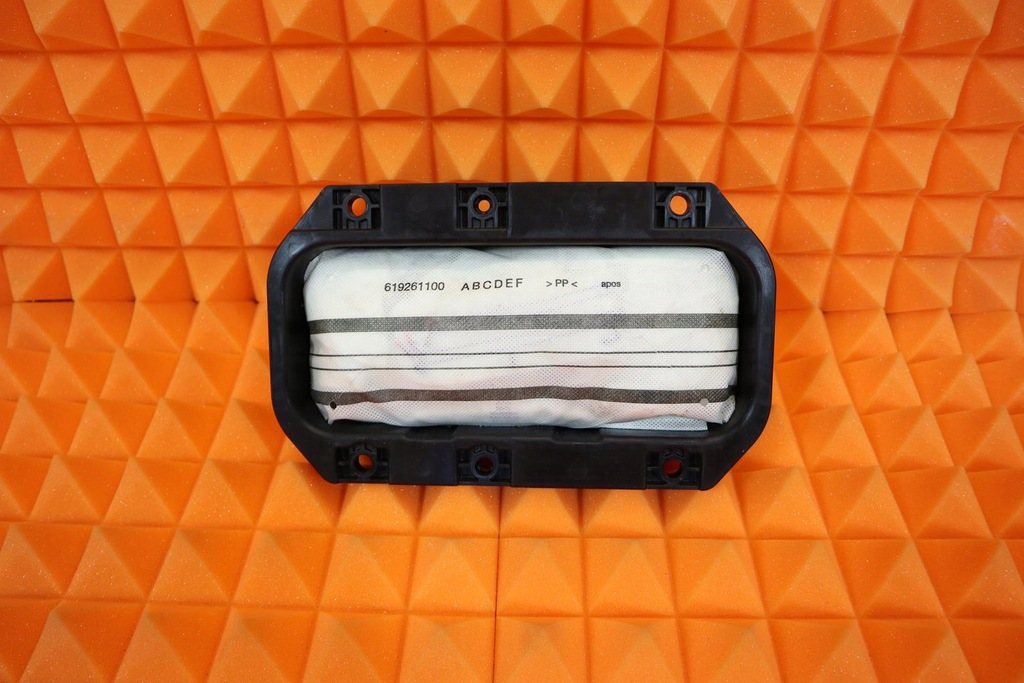 фото №1, Ford c-max ii mk2 подушка пассажира консоли am51r042b84af