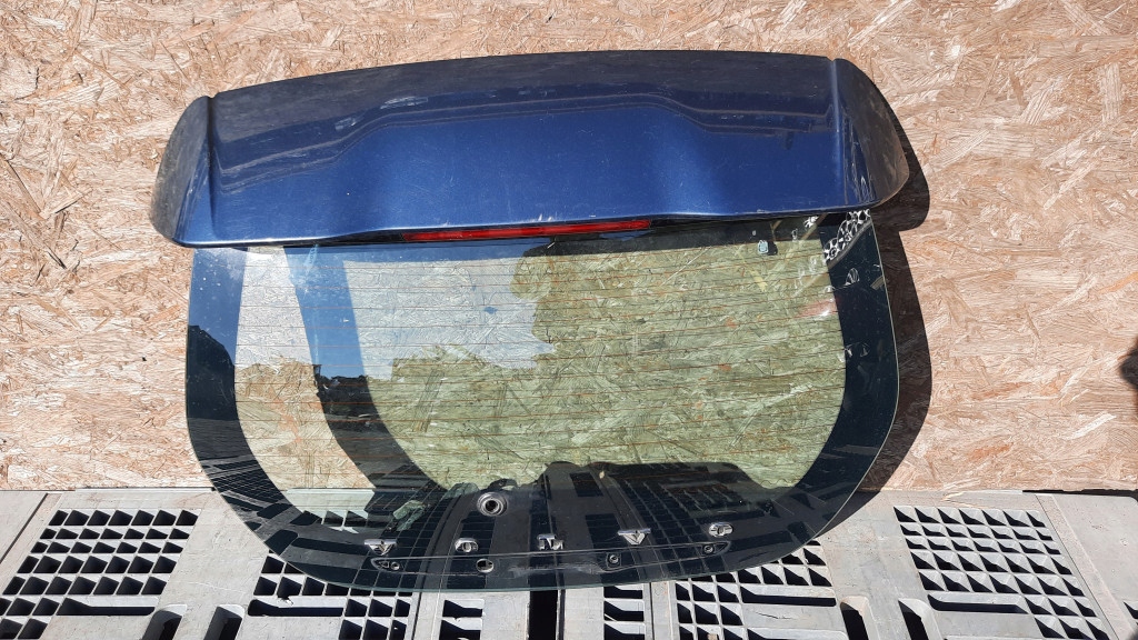 фото №1, Задняя крышка багажника багажника volvo c30