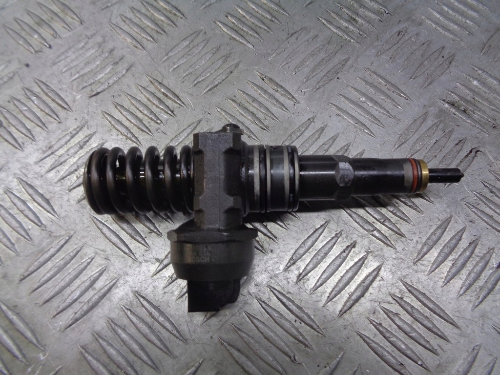 фото №1, Насос-форсунка skoda roomster 038130073ag