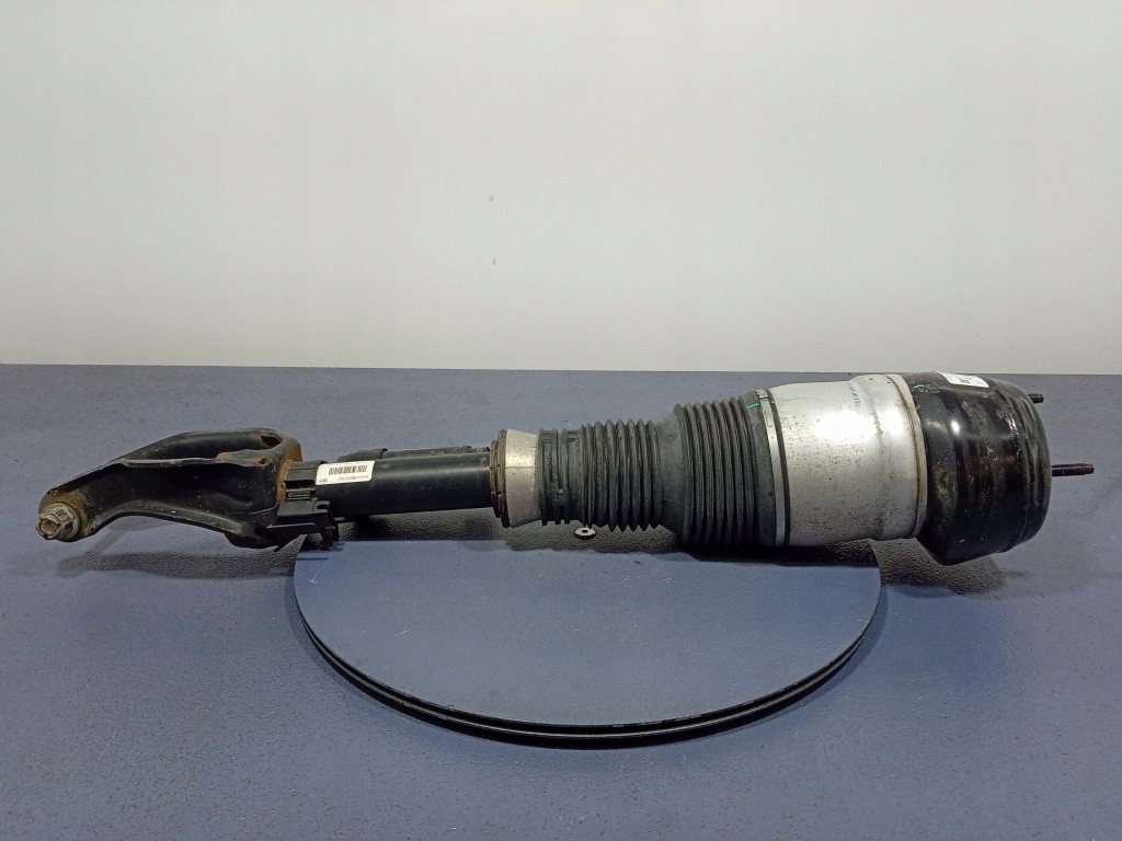 фото №1, Mercedes gls x166 w166 амортизатор перед правый airmatic a1663200200