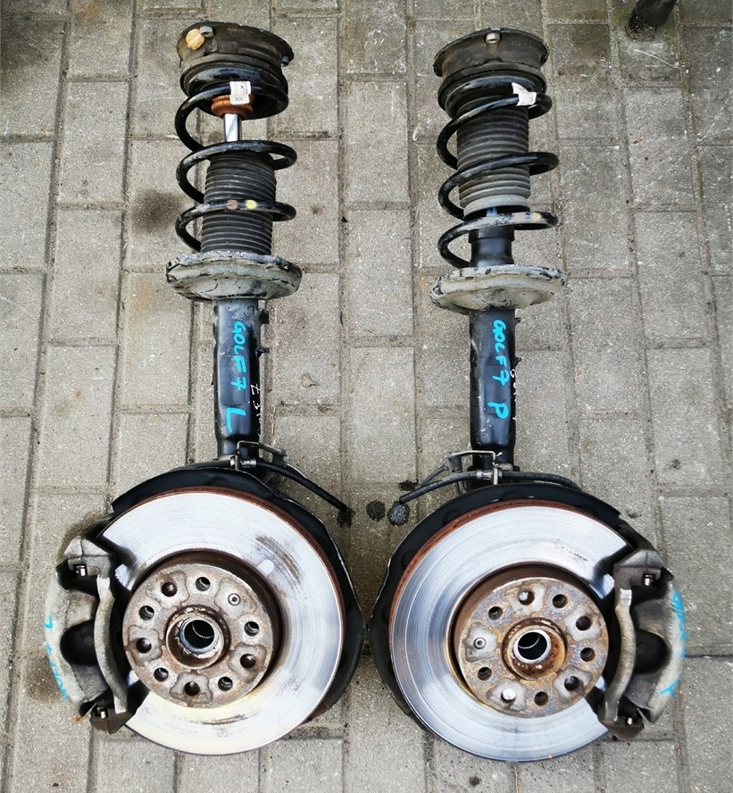 фото №1, Vw golf vii 2.0 tdi mcperson левый перед kompletny