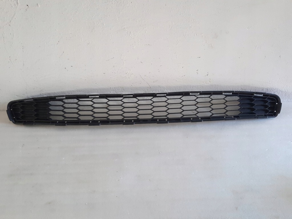 фото №1, Nissan leaf решітка бампер перед