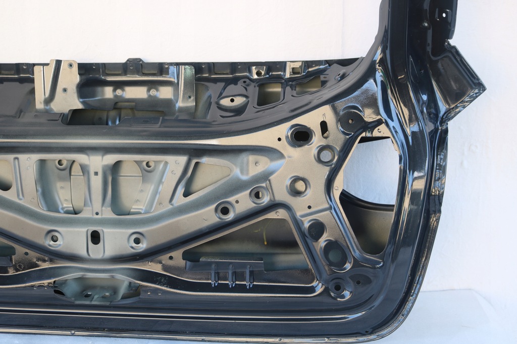 фото №7, Bmw 2 f46 крышка багажника задняя задняя 7318900