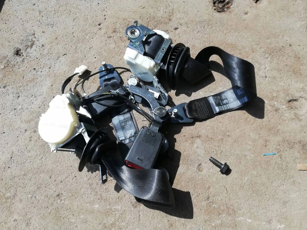 фото №14, Сиденья заднее сиденье ремни комплект peugeot 308 t9 sw kombi