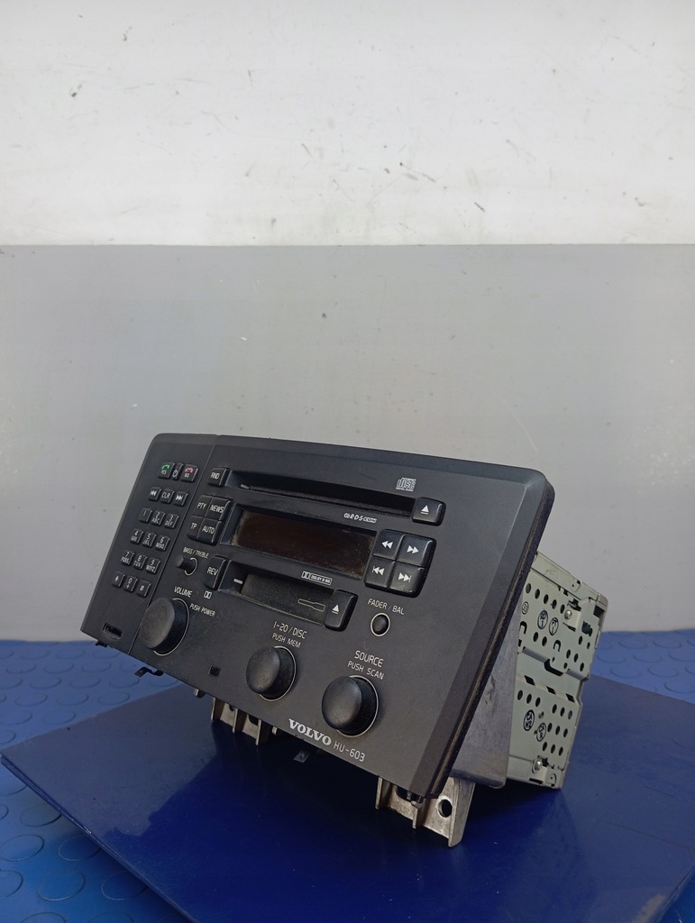 фото №4, Volvo s60 радио заводской 30657637-1