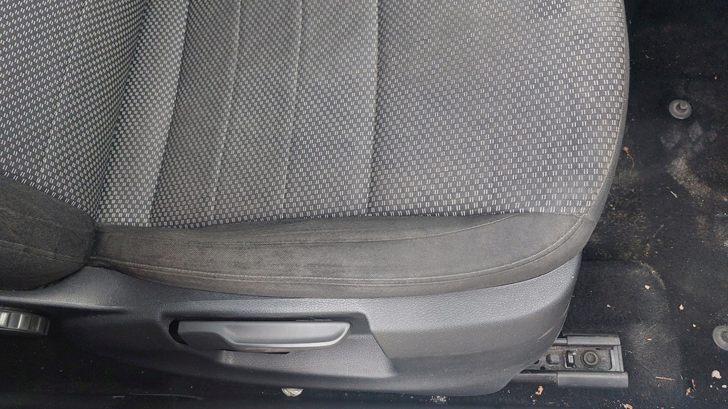 фото №6, Skoda octavia iii kombi сиденье сиденья заднее сиденье 16r