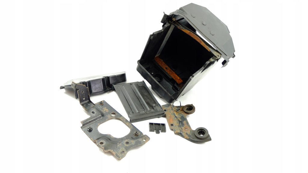 фото №9, Ford fiesta mk7 корпус аккумулятор