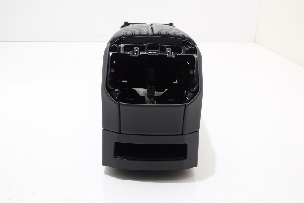 фото №11, Bmw 7 g70 туннель средний подлокотник перед средний консоль цвет чёрный