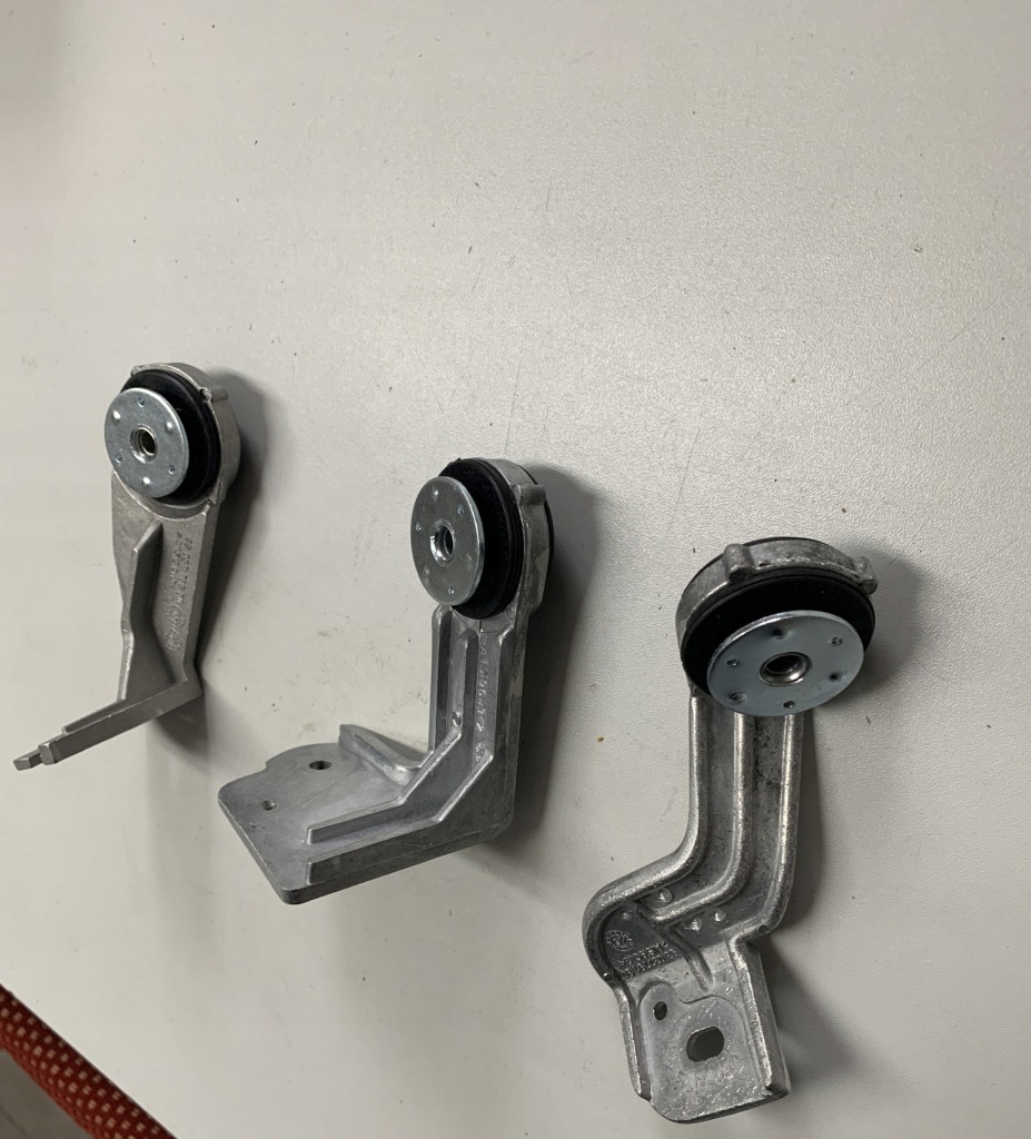 фото №3, Citroen c5 aircross кронштейн кронштейн интеркулер