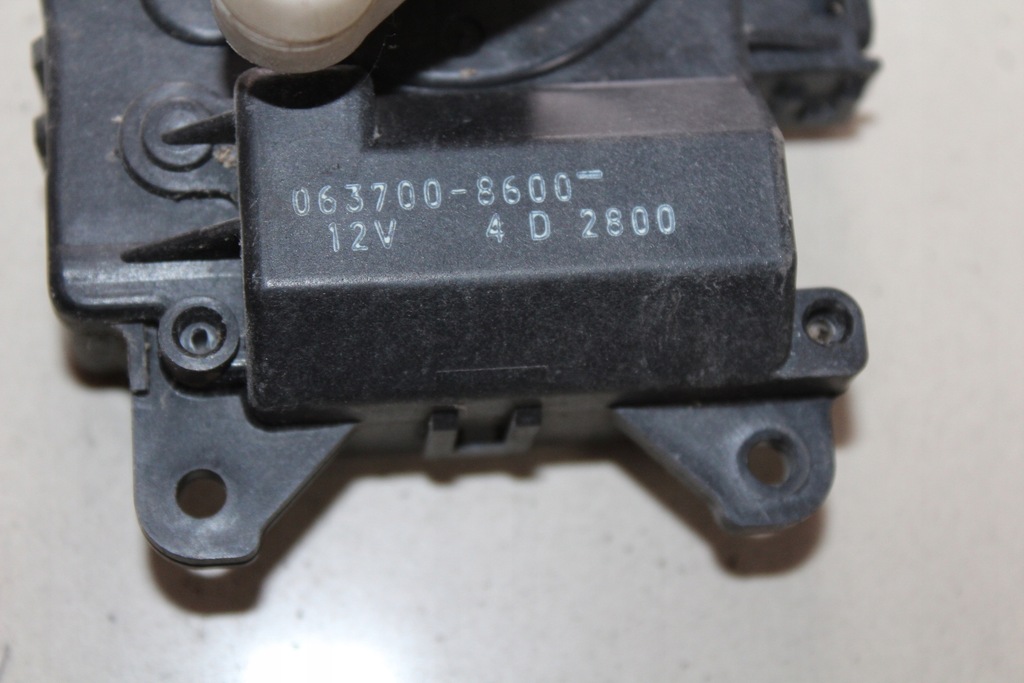 фото №9, Avensis verso моторчик отопителя europa 063700-8600