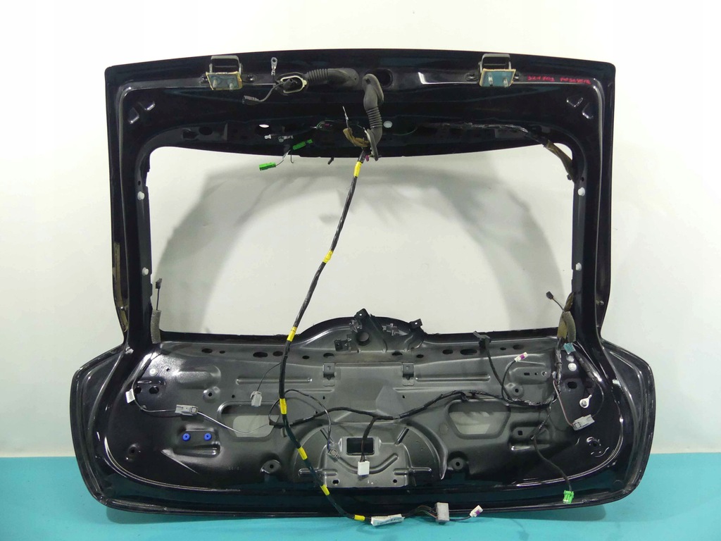 фото №7, Крышка багажника задняя задняя volvo v60 i 12r чёрный 452-26