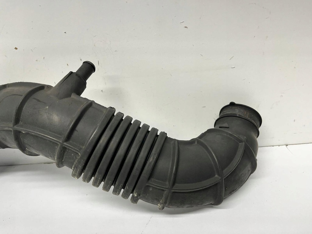 фото №4, Kia venga ix20 1.4crdi wąż труба трубка воздуха 28138-1p200