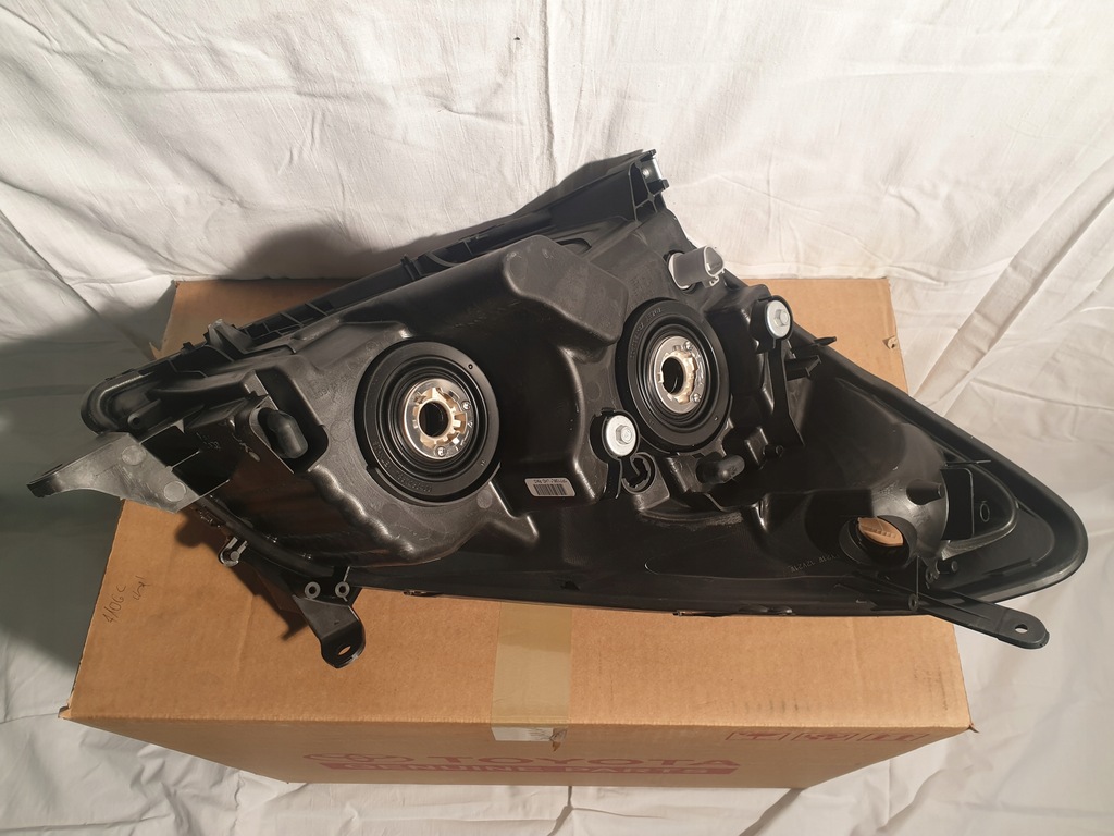 фото №6, Toyota corolla verso lift 06-08 лампа левая перед