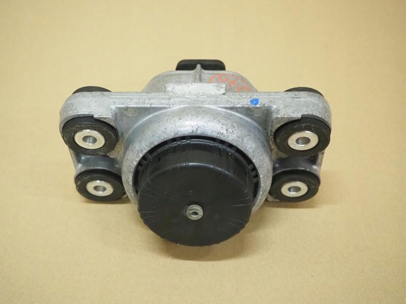 фото №2, Кронштейн подушка двигателя range rover sport ii